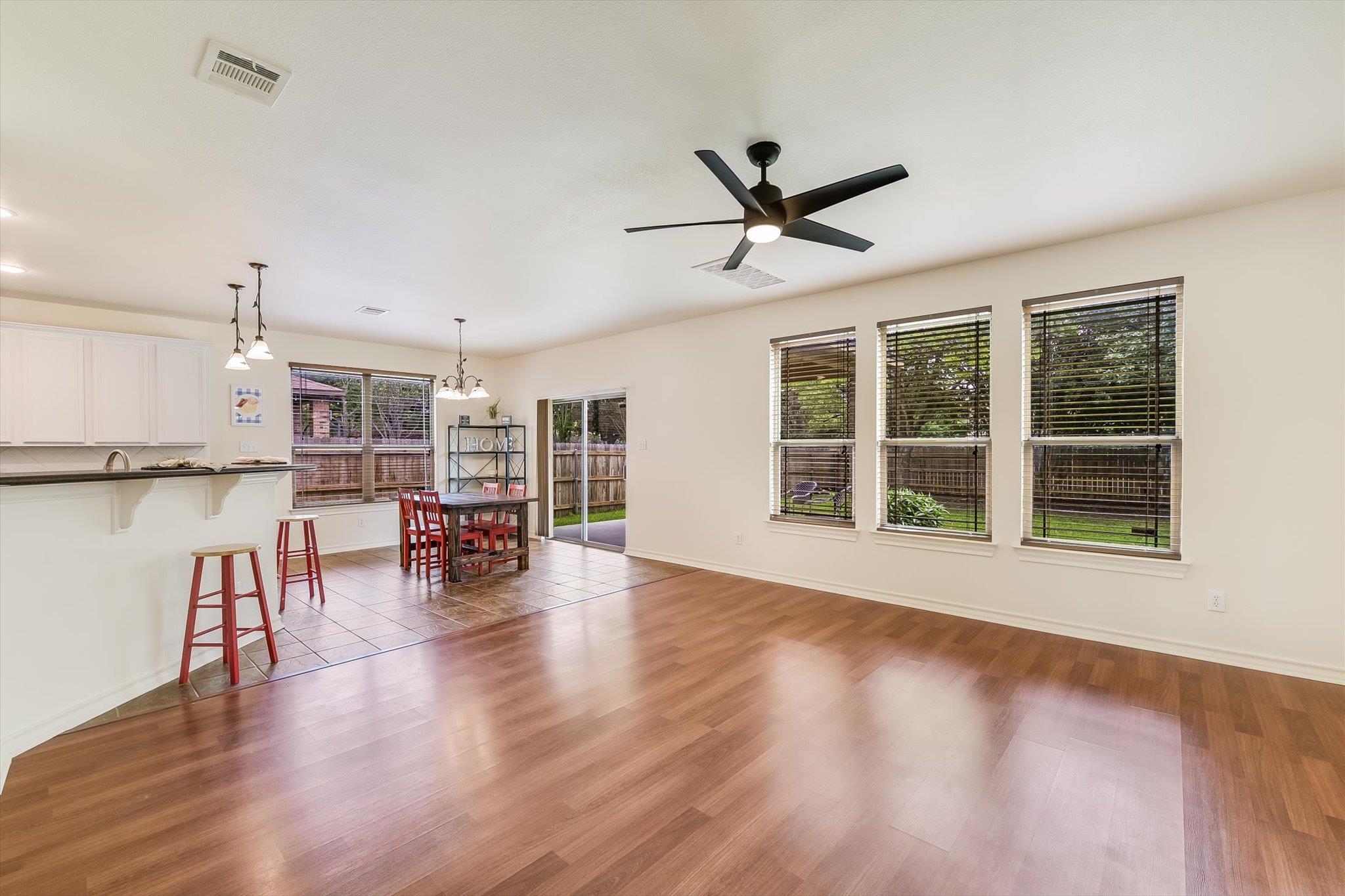 10229 English Oak Drive Austin TX 78748
