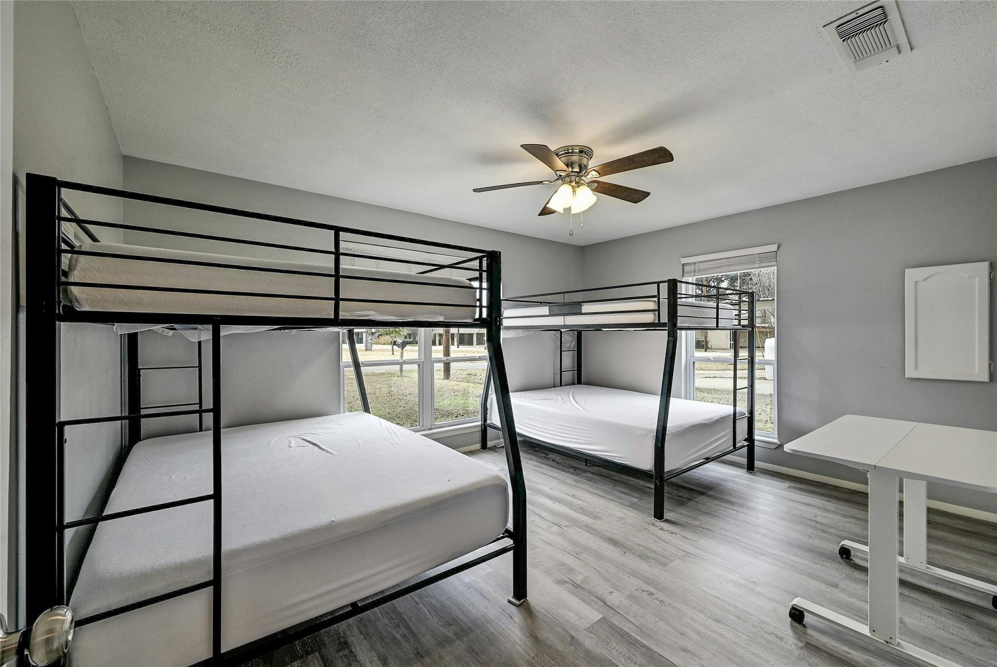 5306 Bedford Kingsland TX 78639