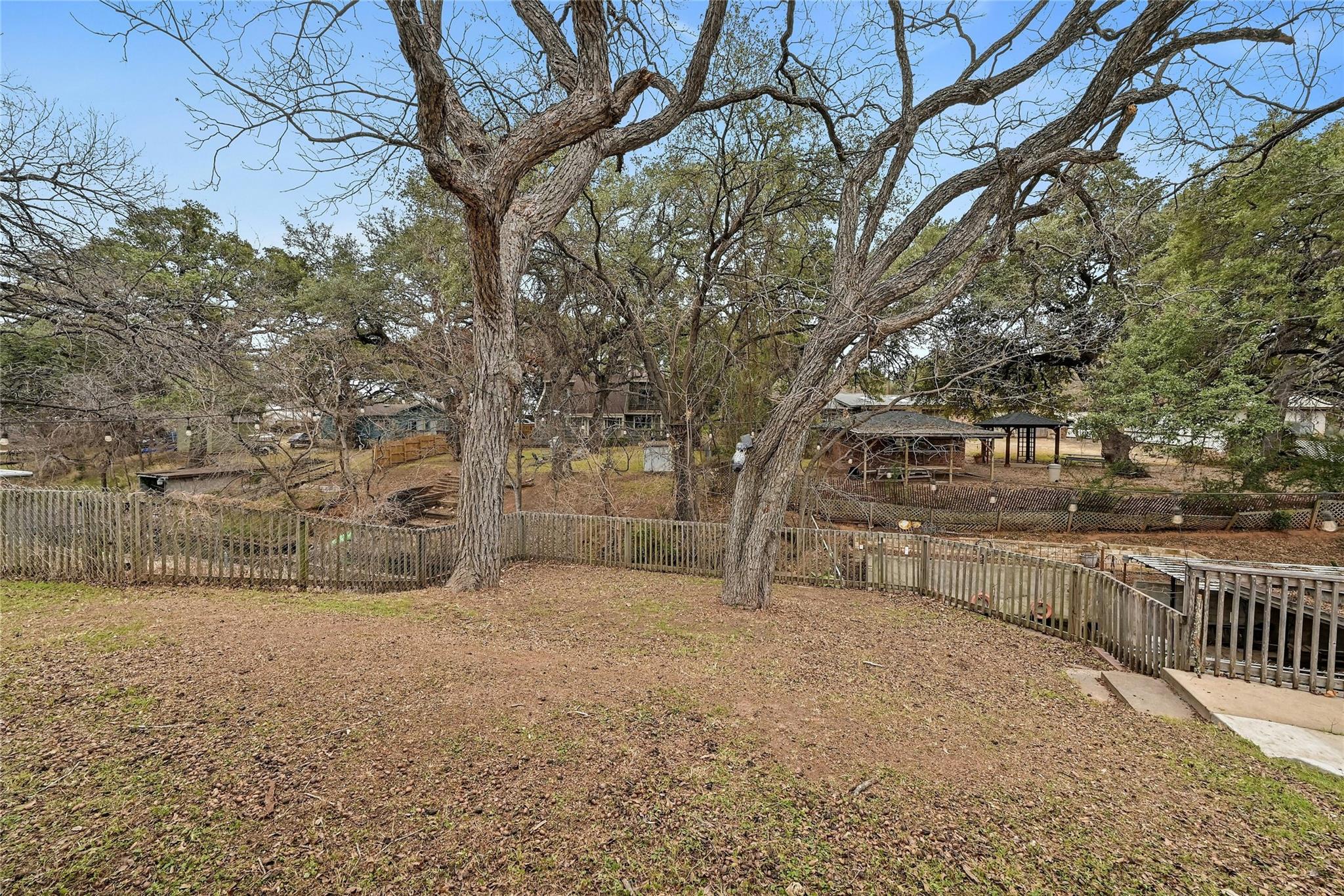 5306 Bedford Kingsland TX 78639