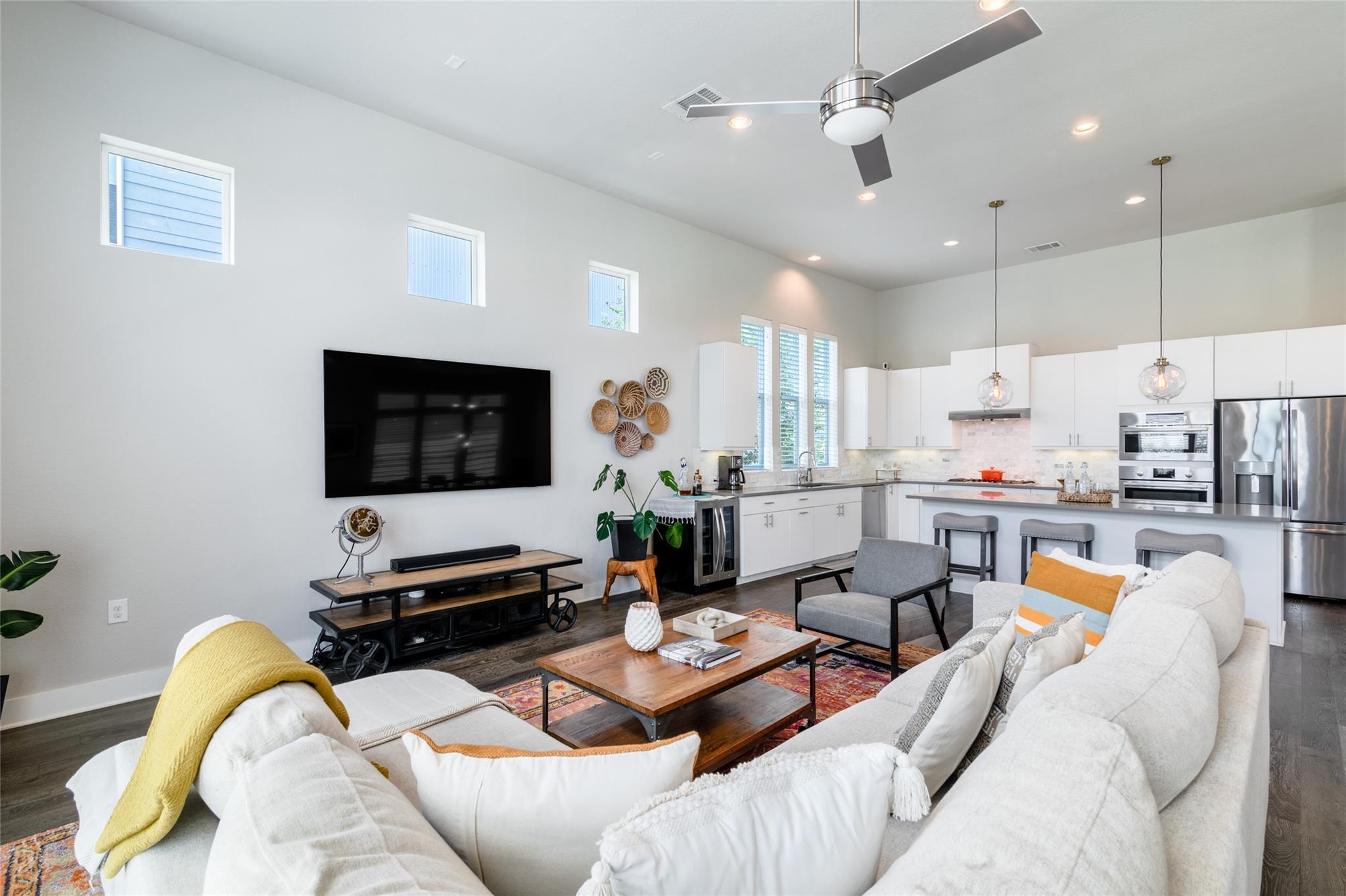 6025 Seville Drive Austin TX 78724