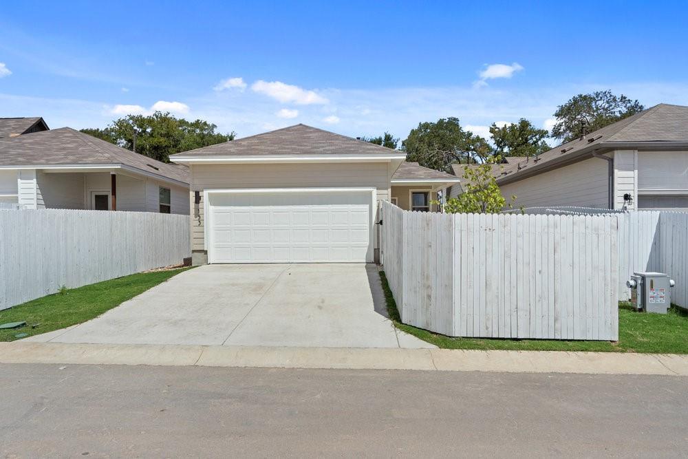 153 Greeneyes Way Kyle TX 78640