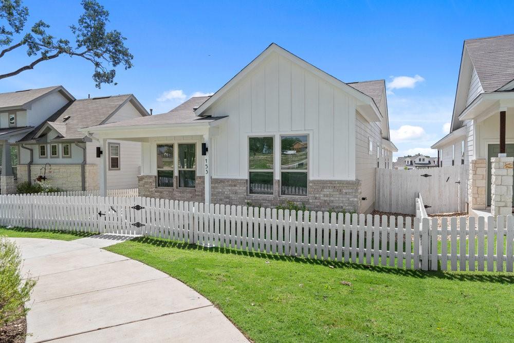 153 Greeneyes Way Kyle TX 78640