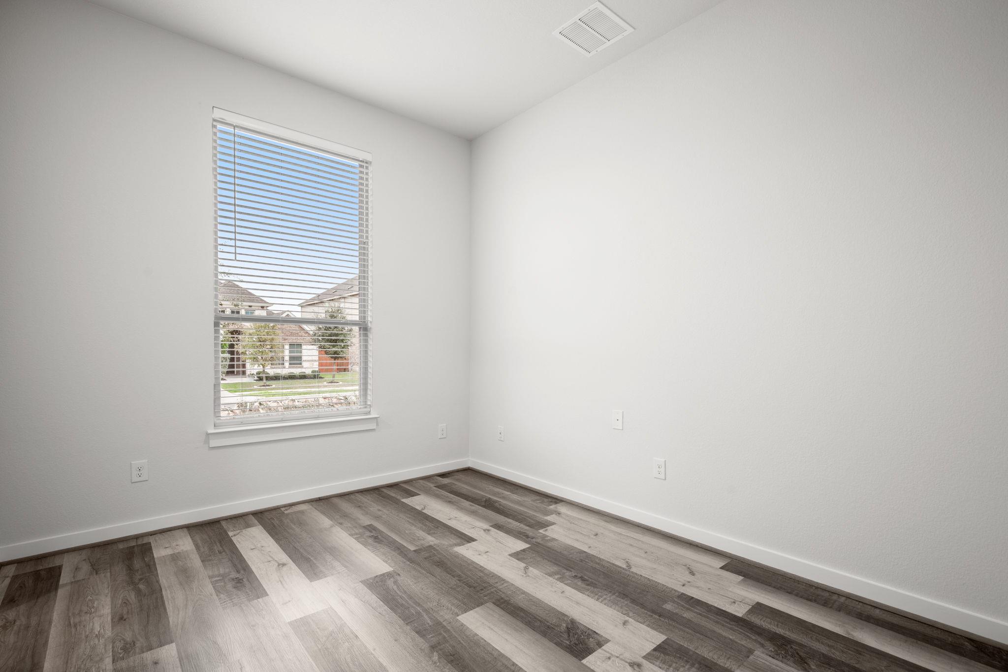 841 Spinnaker Loop Kyle TX 78640
