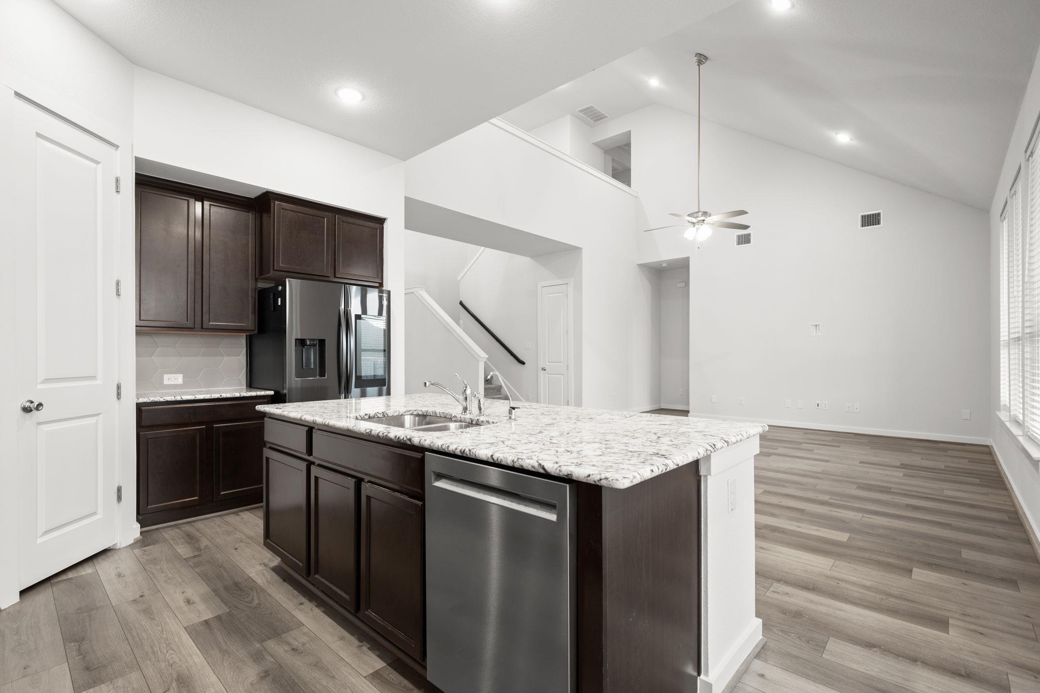 841 Spinnaker Loop Kyle TX 78640