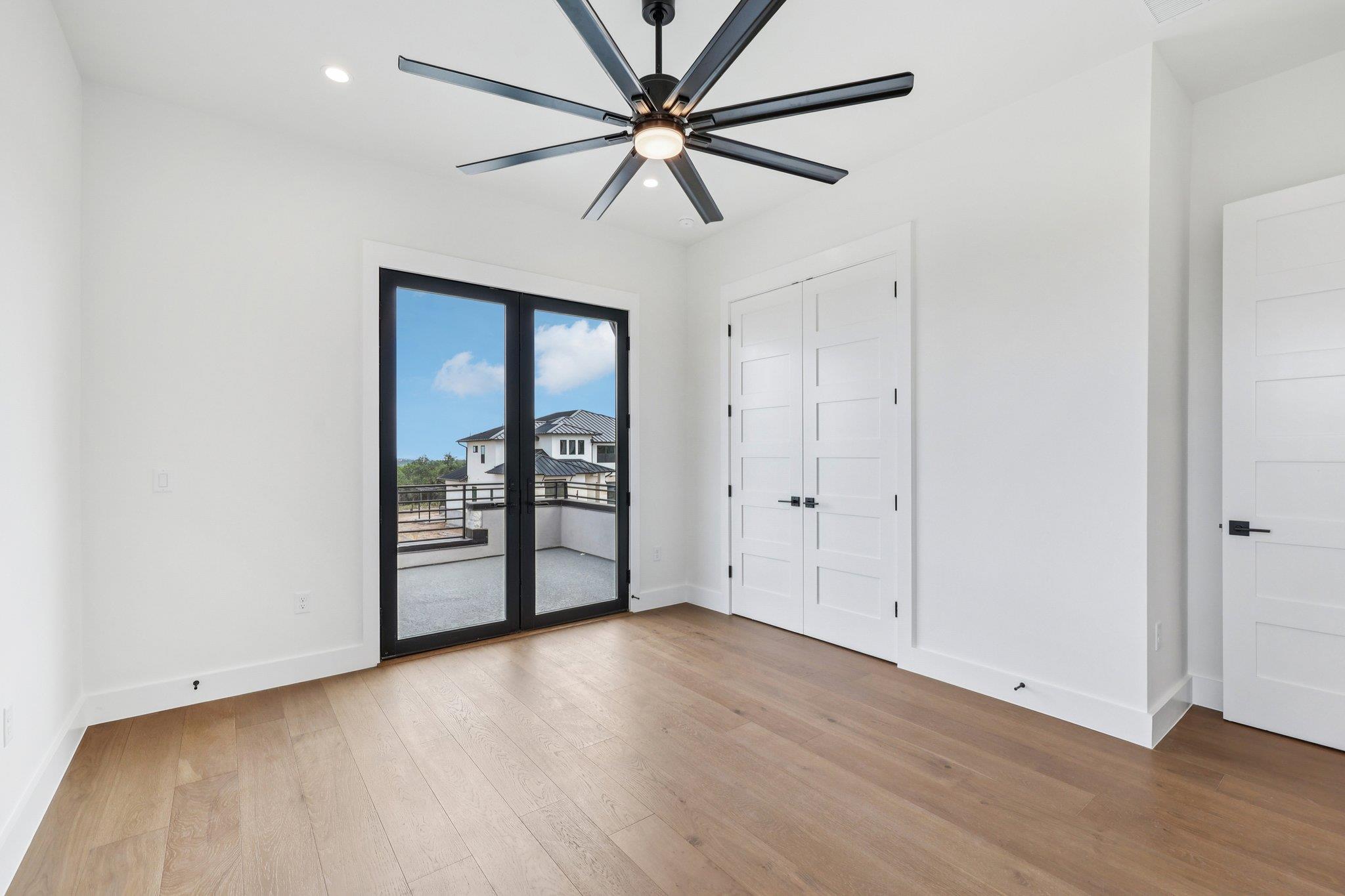 6006 Silent Nova View Austin TX 78730
