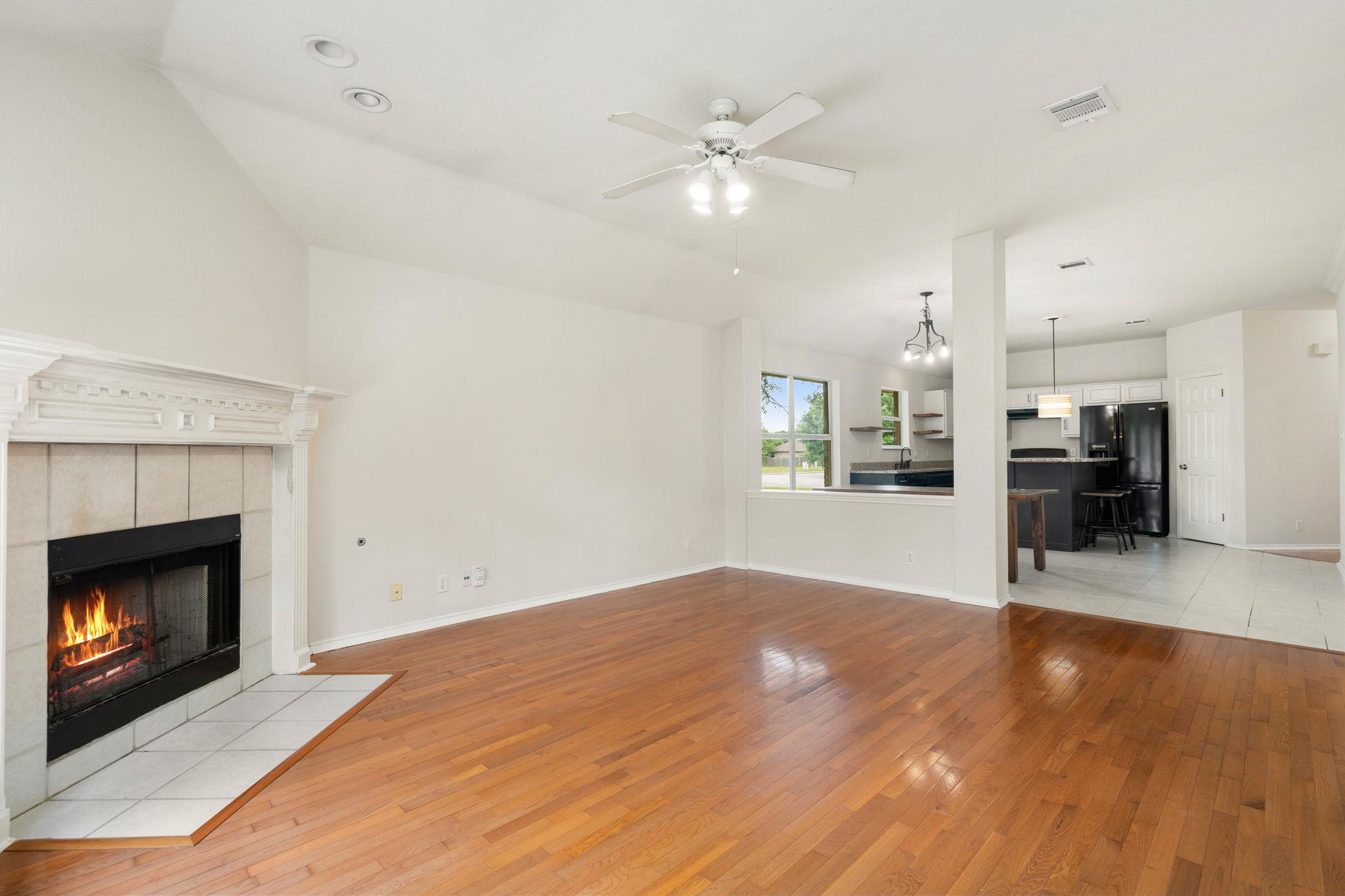 2704 Winding Brook Drive Austin TX 78748