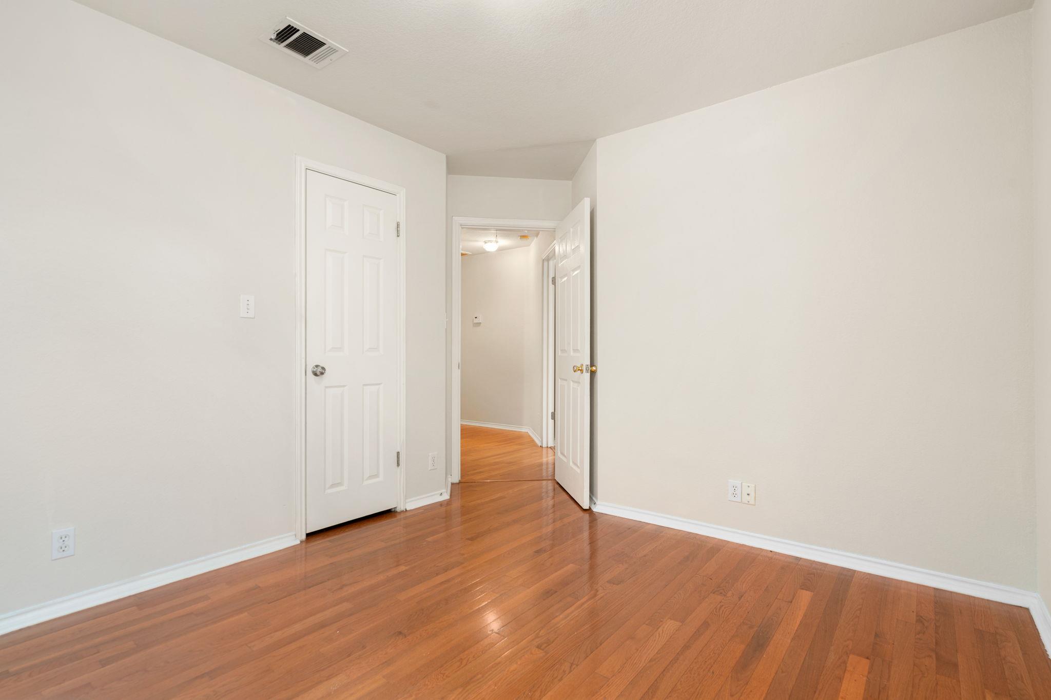 2704 Winding Brook Drive Austin TX 78748