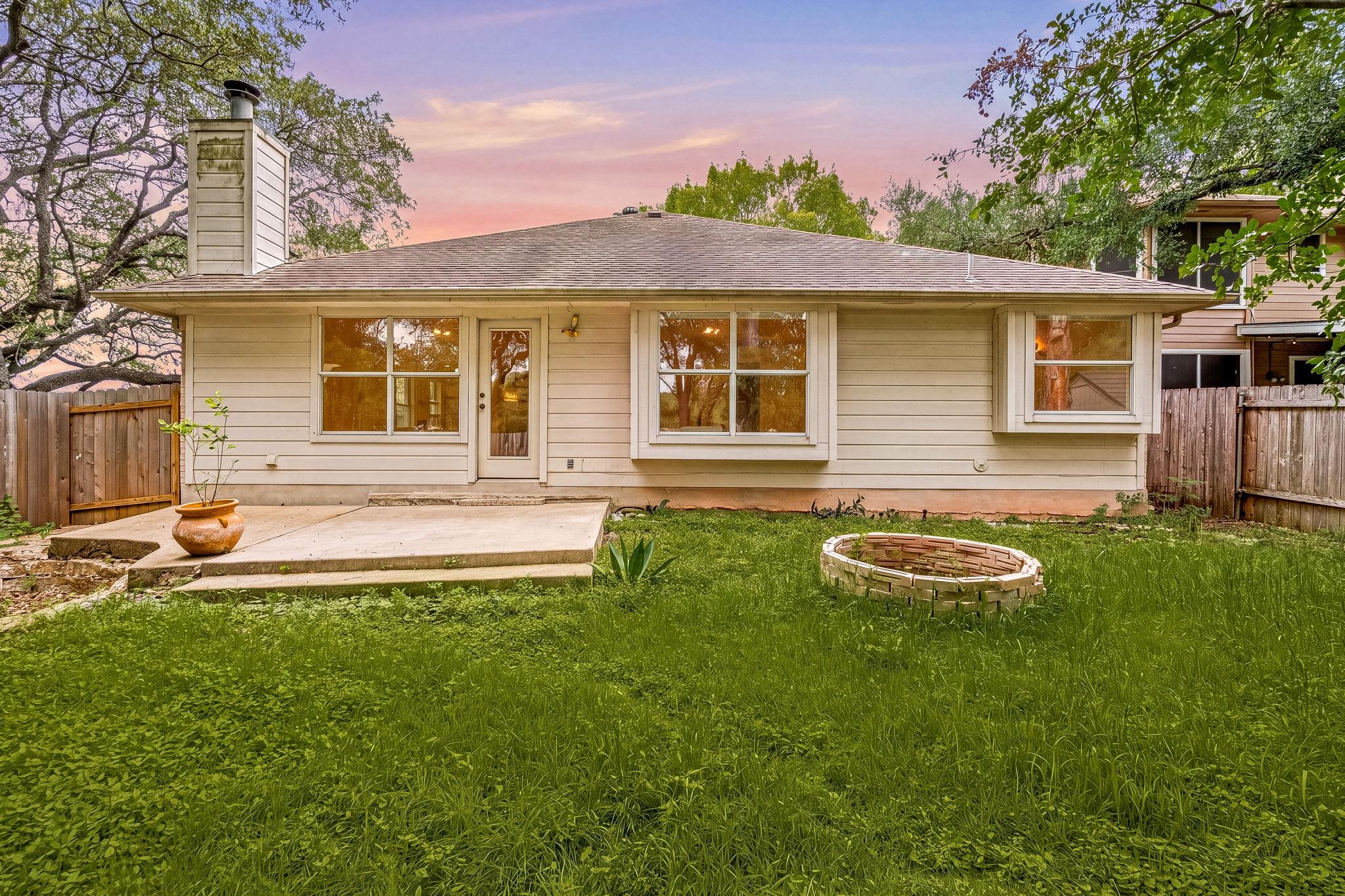 2704 Winding Brook Drive Austin TX 78748
