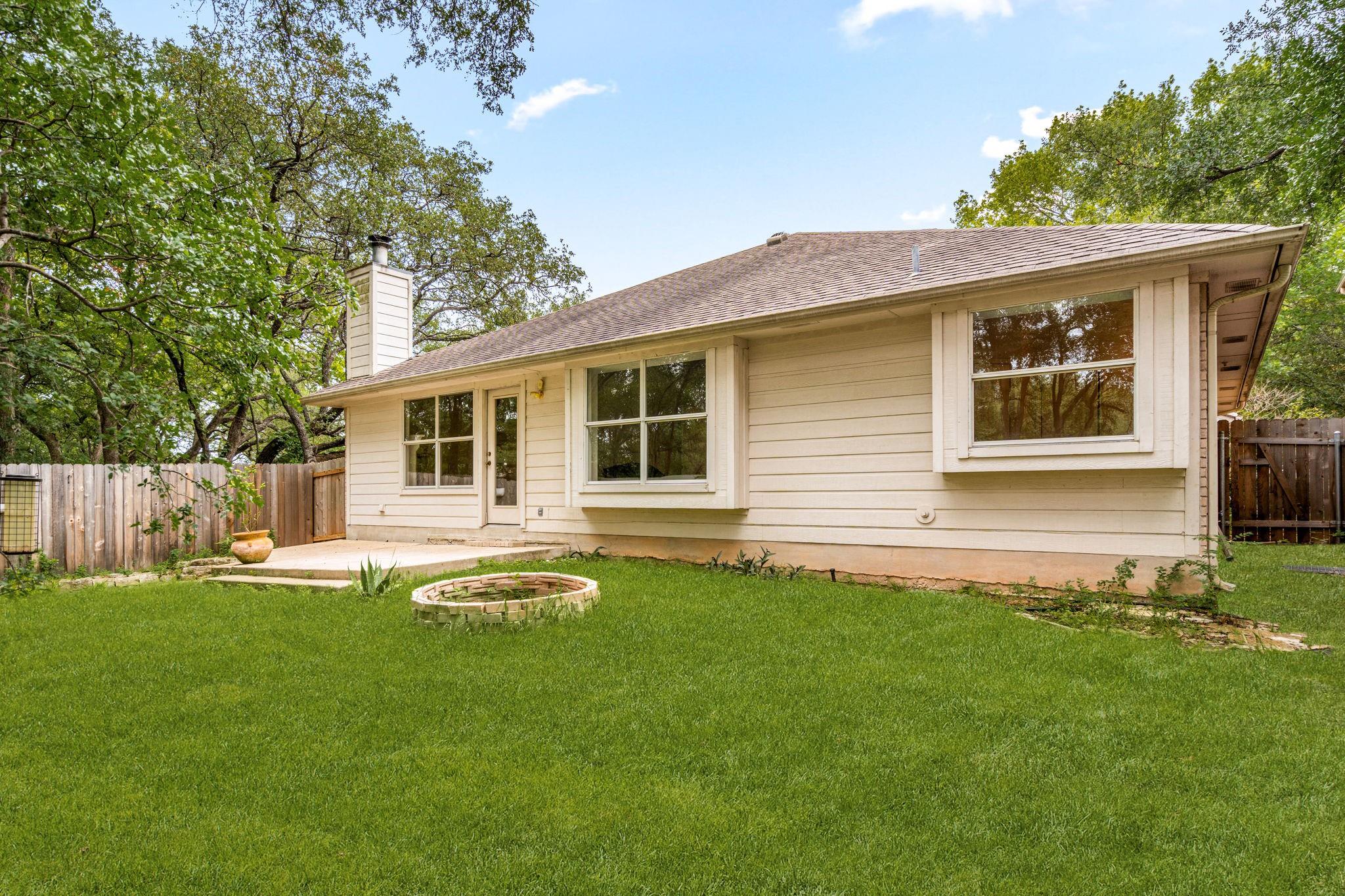 2704 Winding Brook Drive Austin TX 78748