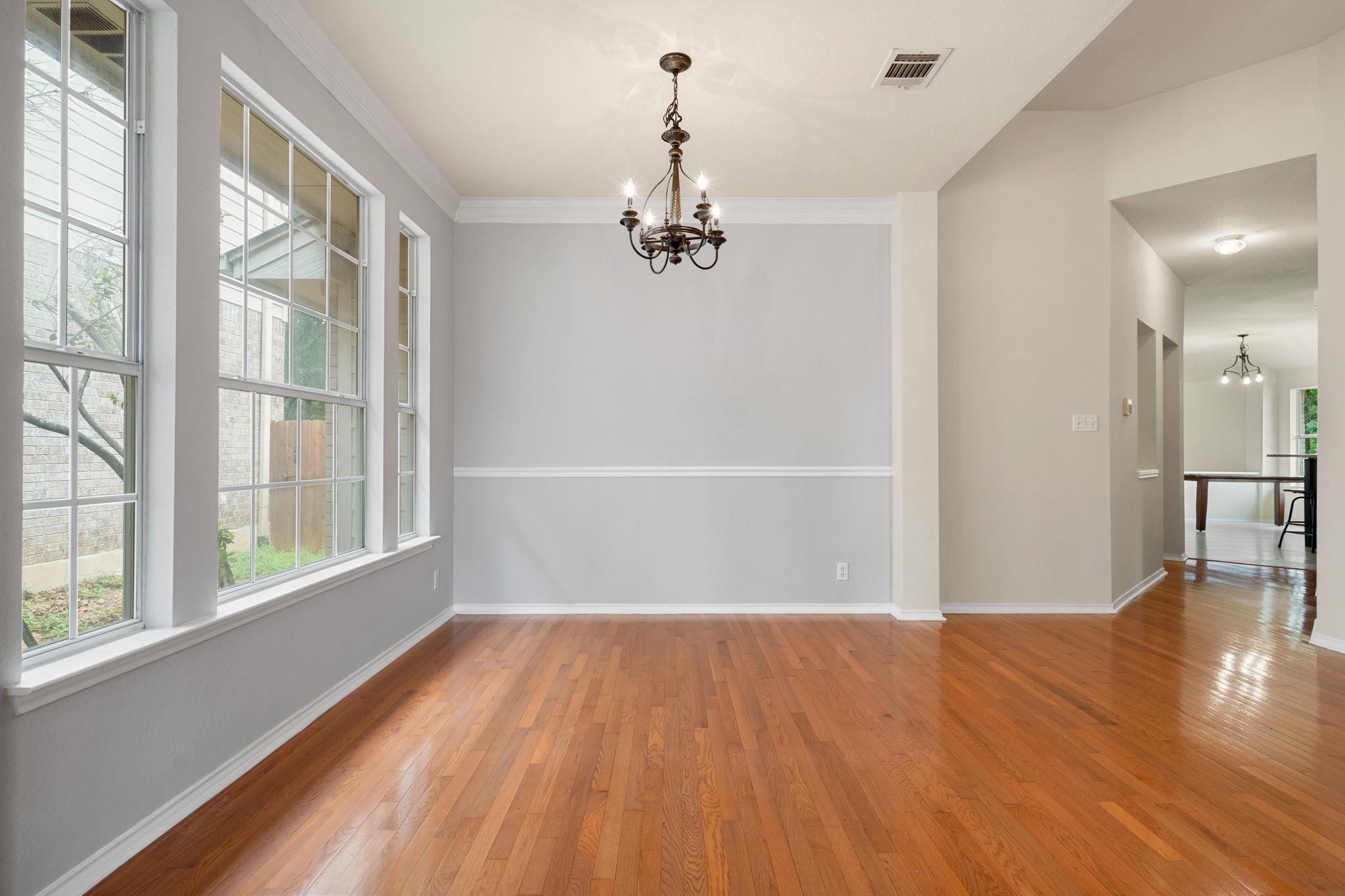 2704 Winding Brook Drive Austin TX 78748