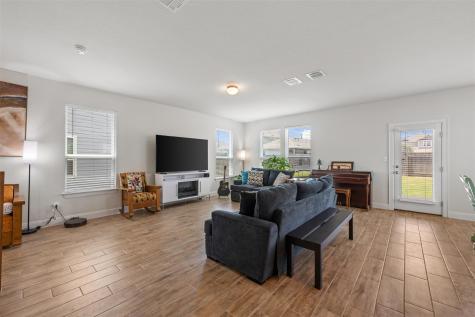 113 Oakstone Drive Georgetown TX 78628