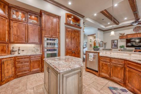 178 Sleepy Oaks Drive Kingsland TX 78639