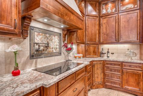 178 Sleepy Oaks Drive Kingsland TX 78639