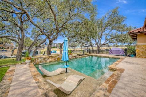 178 Sleepy Oaks Drive Kingsland TX 78639