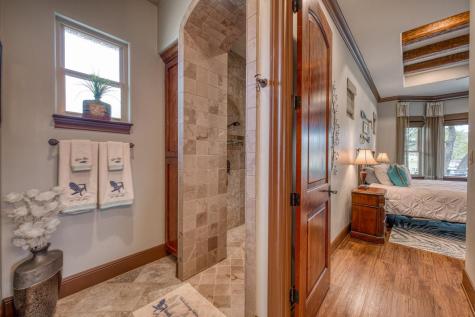178 Sleepy Oaks Drive Kingsland TX 78639