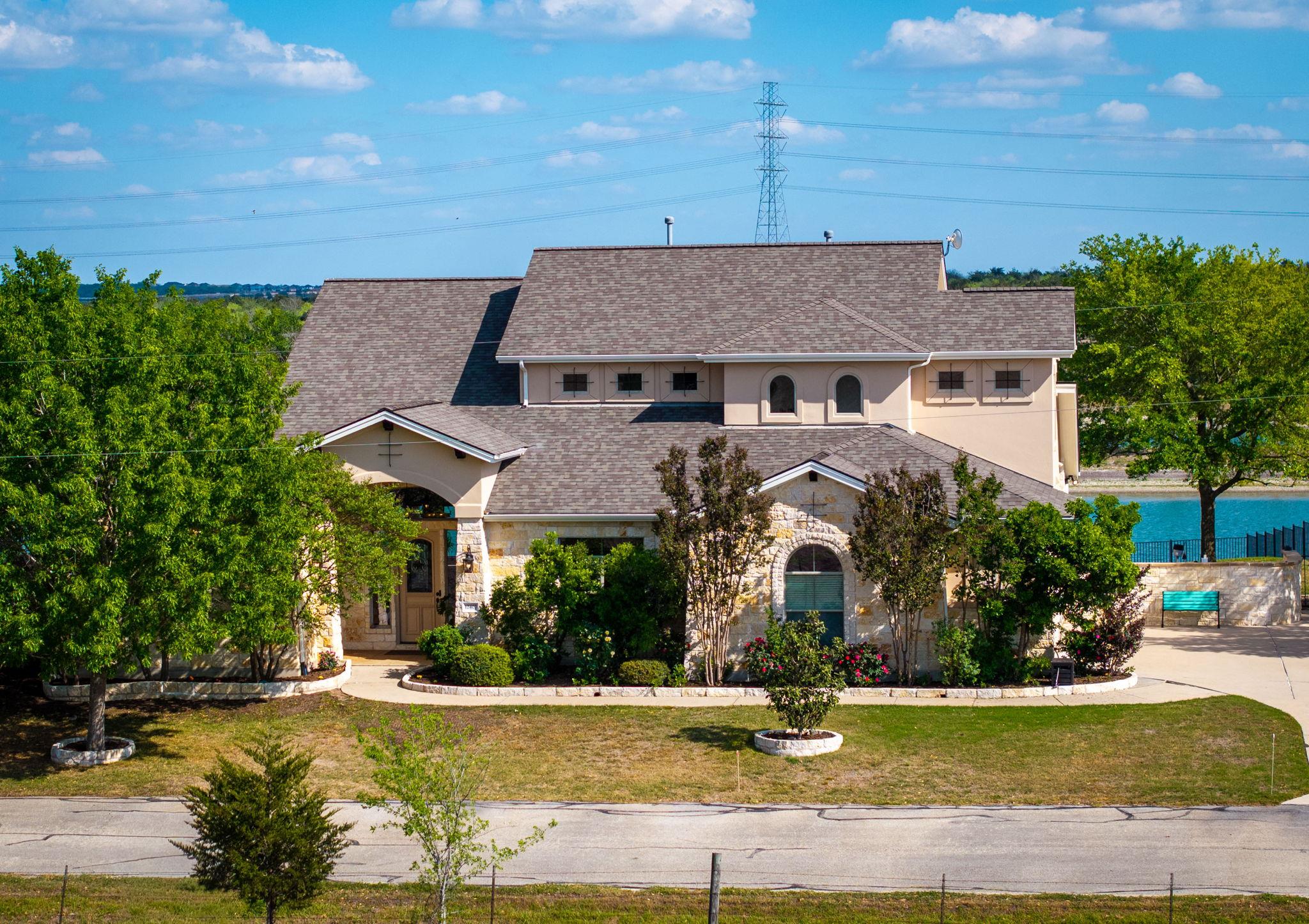 12407 Aquaplex Drive Buda TX 78610