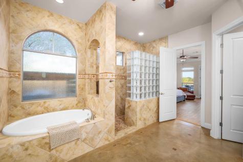 12407 Aquaplex Drive Buda TX 78610