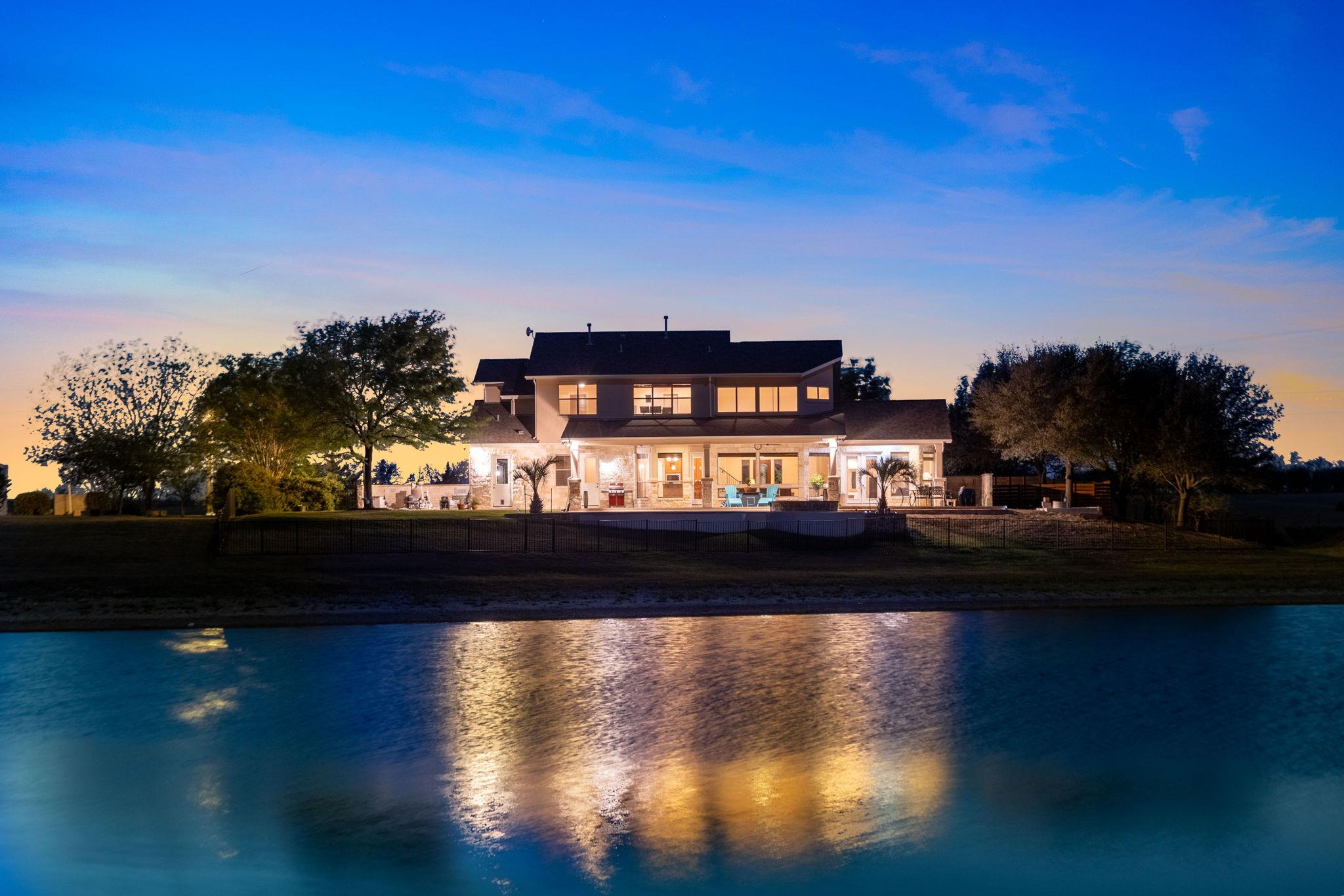 12407 Aquaplex Drive Buda TX 78610