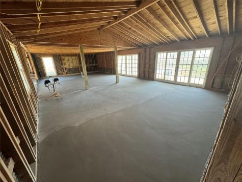 2520 Highway 304 Smithville TX 78957