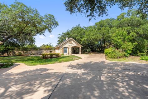 1881 County Road 414 Spicewood TX 78669