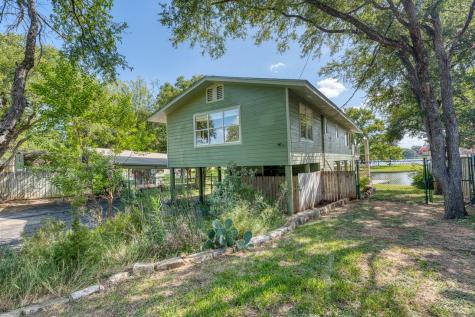 207 Princess Terrace Sunrise Beach TX 78643
