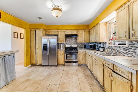 300 Avenue T Marble Falls TX 78654
