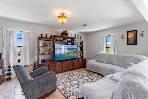 300 Avenue T Marble Falls TX 78654