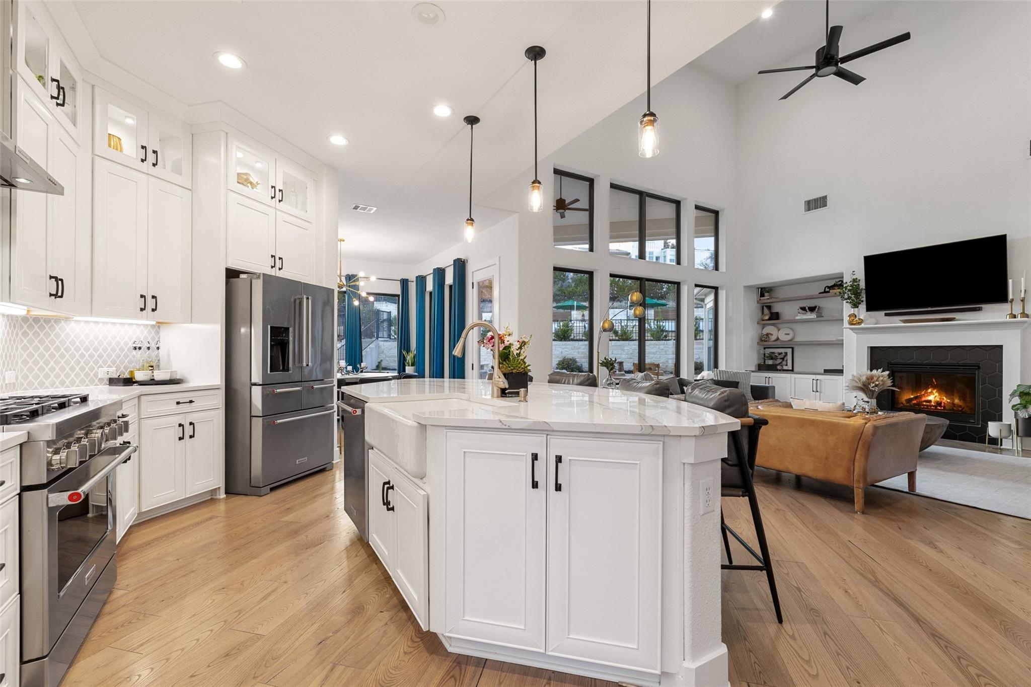 302 Lodestone Lane Austin TX 78738