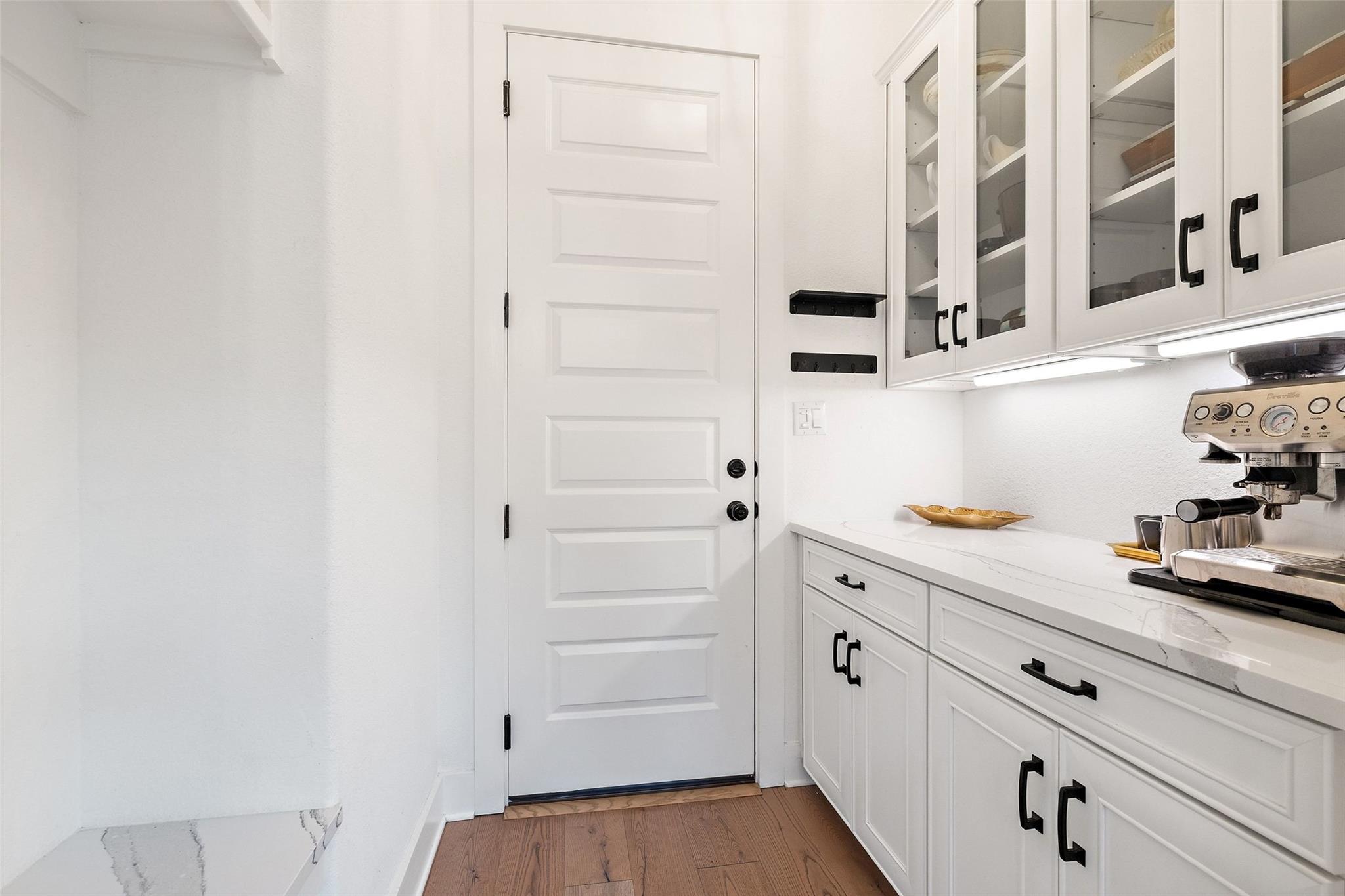 302 Lodestone Lane Austin TX 78738