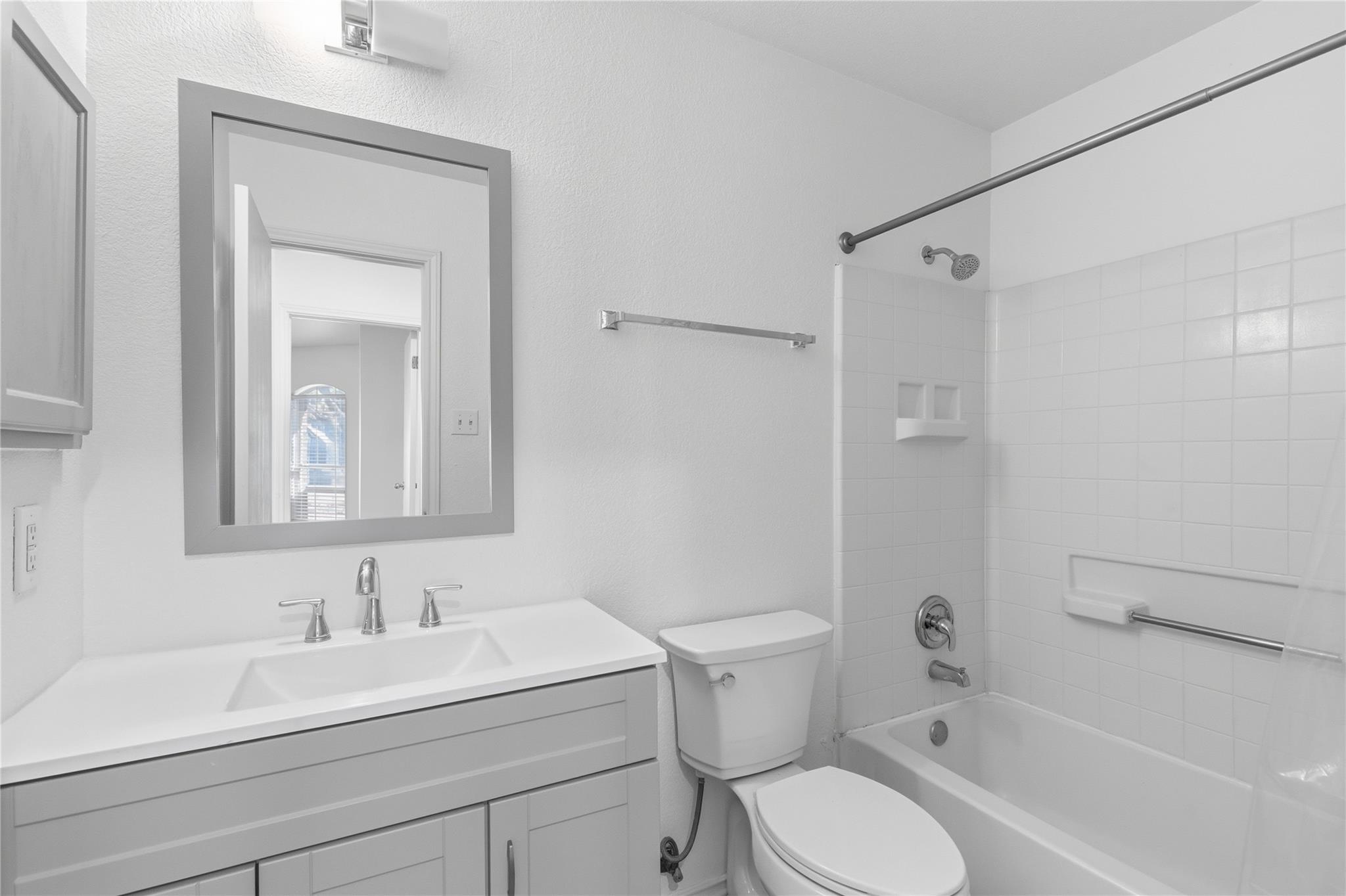 160 Orion Cove Kyle TX 78640