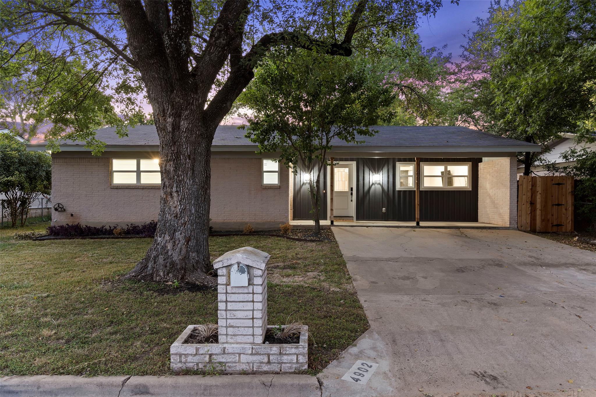4902 Russet Hill Drive Austin TX 78723