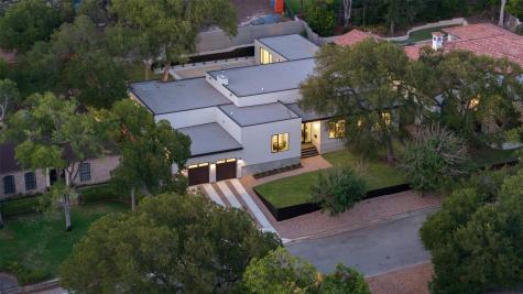 2704 Mountain Laurel Drive Austin TX 78703