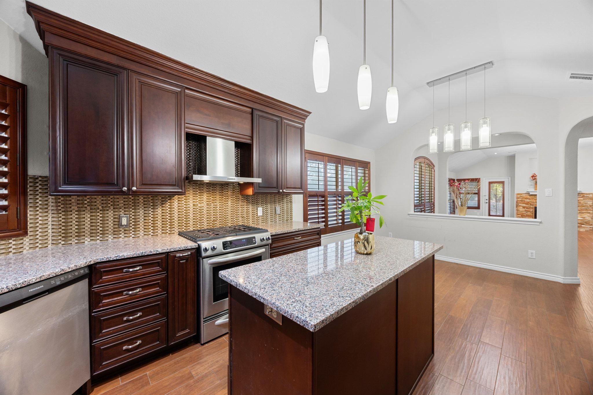 1601 Lynnville Trail Austin TX 78727