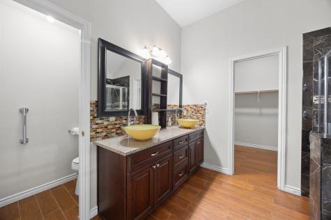 1601 Lynnville Trail Austin TX 78727