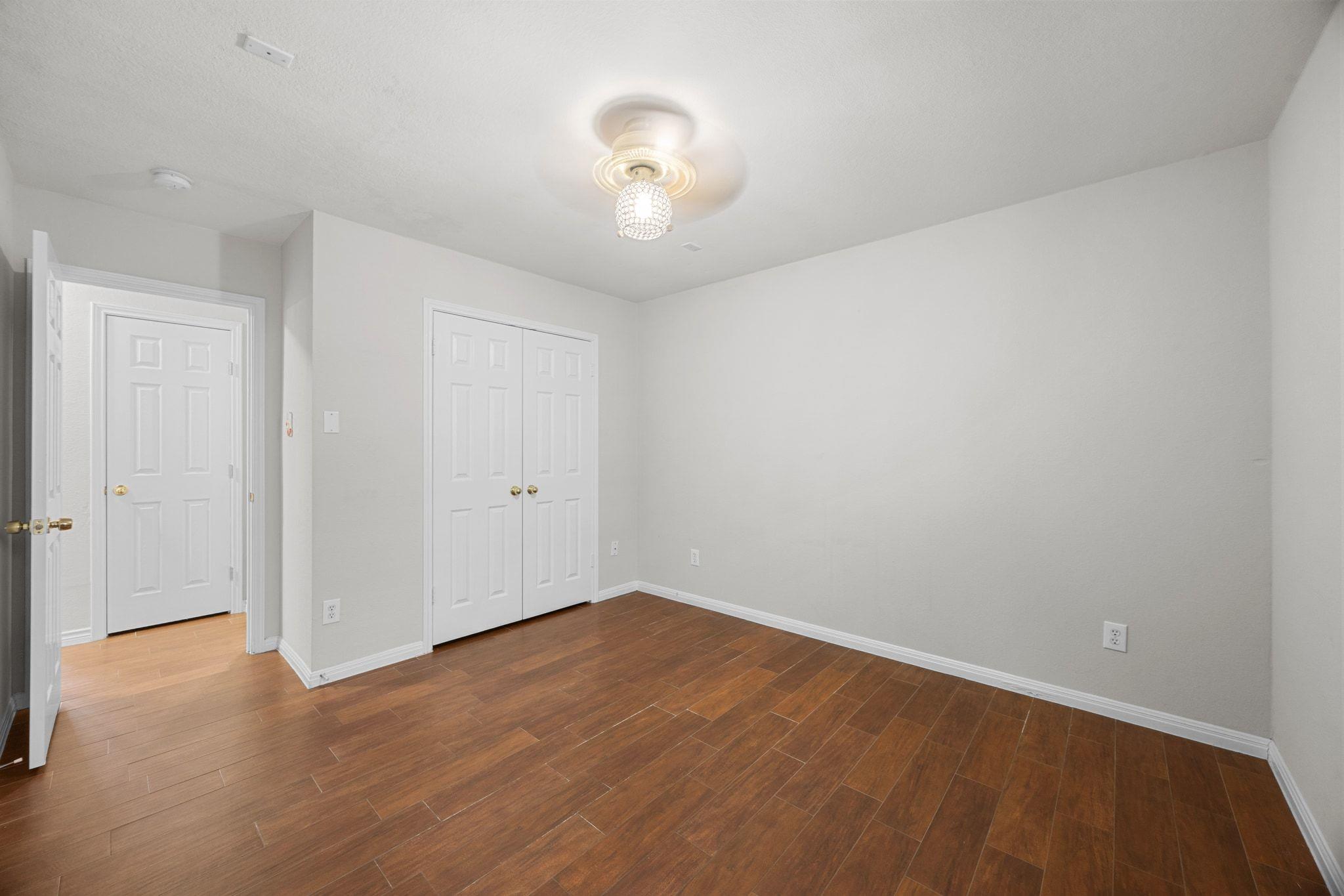 1601 Lynnville Trail Austin TX 78727