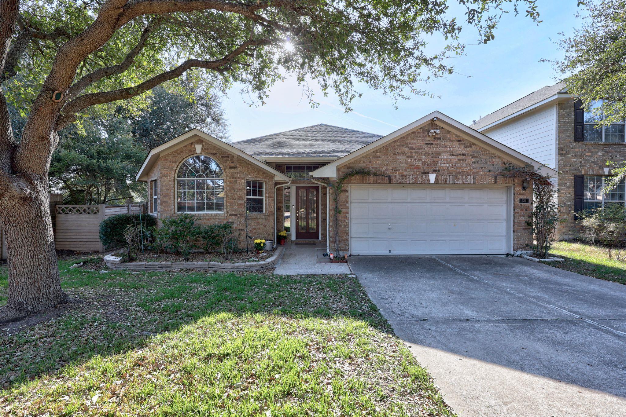 1601 Lynnville Trail Austin TX 78727