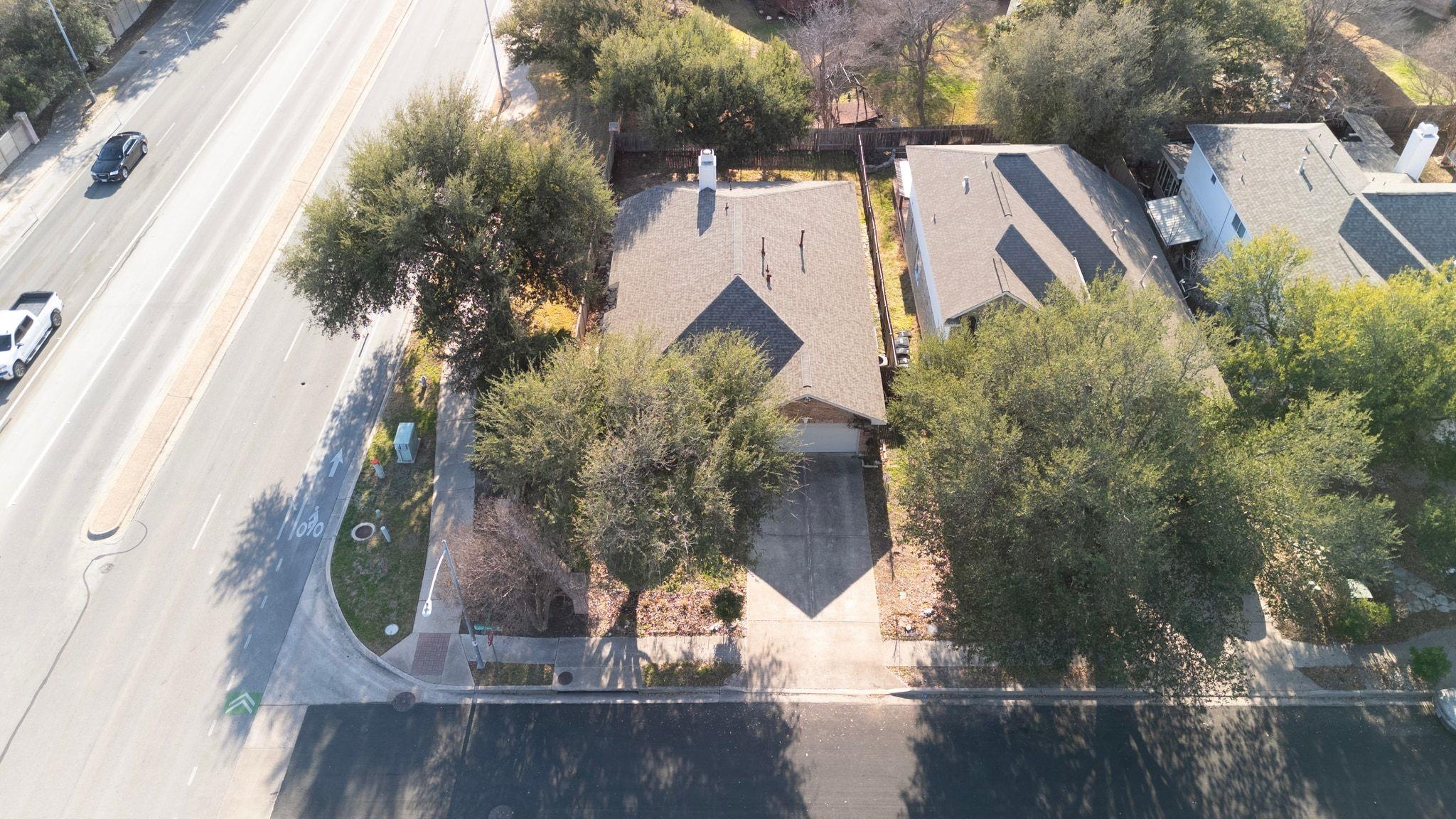 1601 Lynnville Trail Austin TX 78727