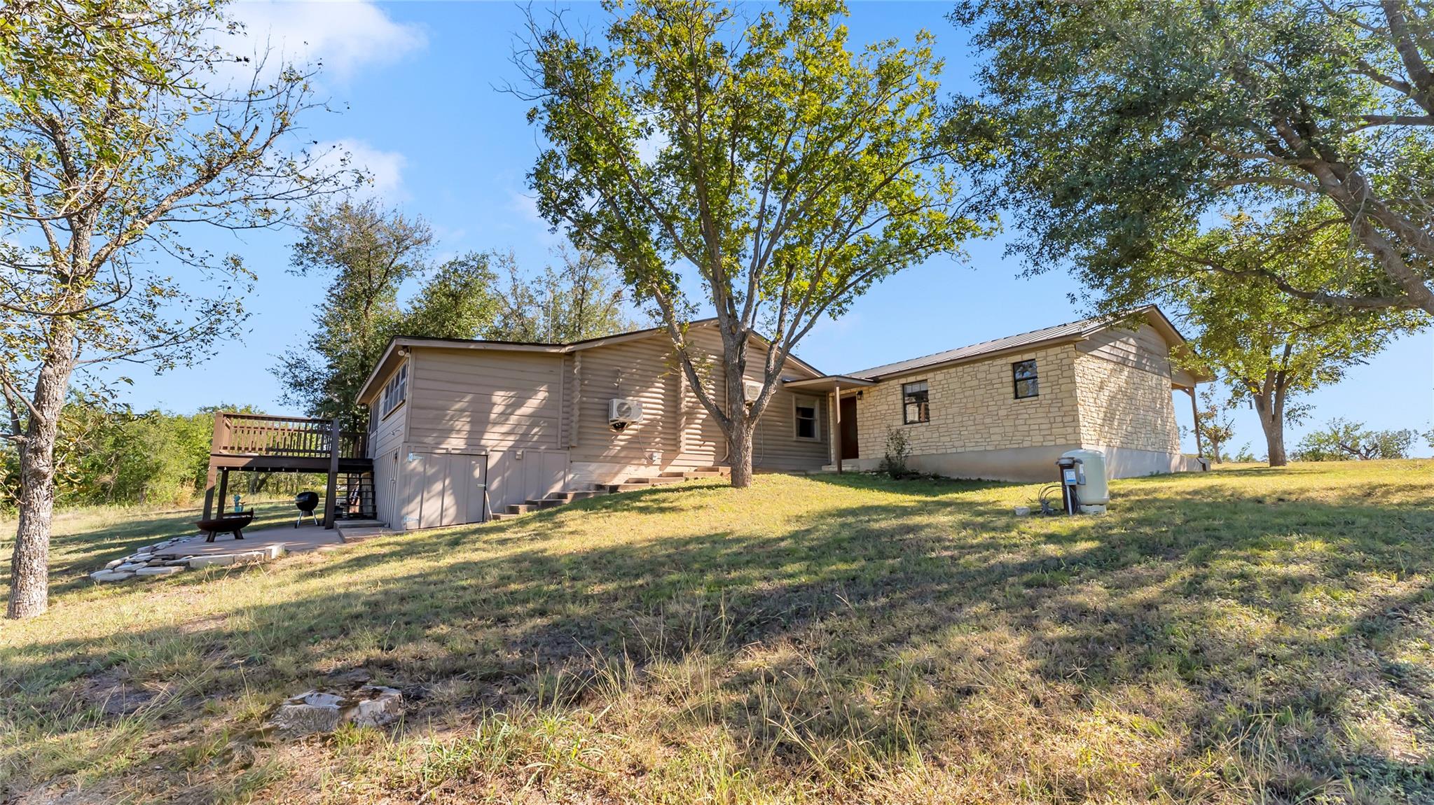 261 Diamond Cross Drive Llano TX 78643