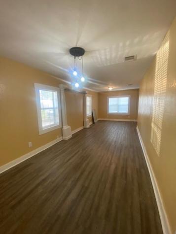214 S Hackberry Avenue Luling TX 78648