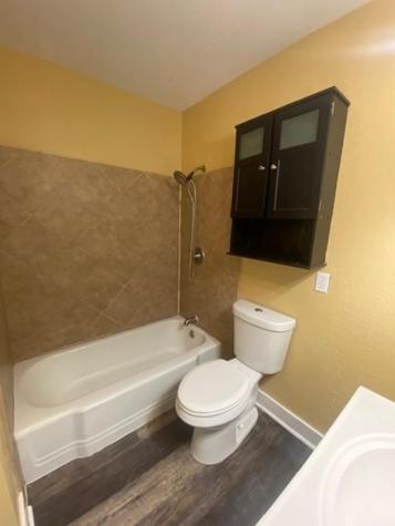214 S Hackberry Avenue Luling TX 78648