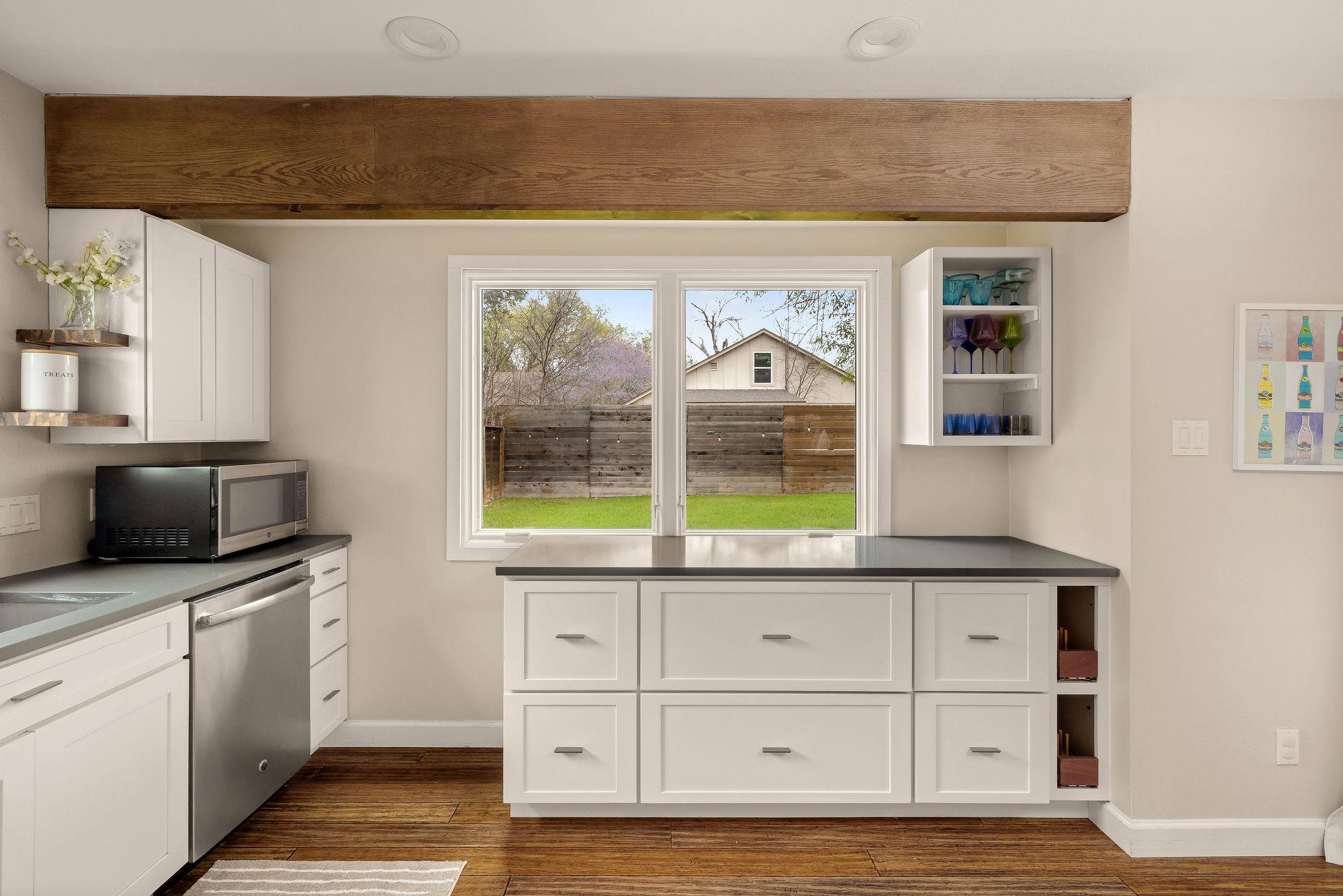 6107 Harwin Lane Austin TX 78745