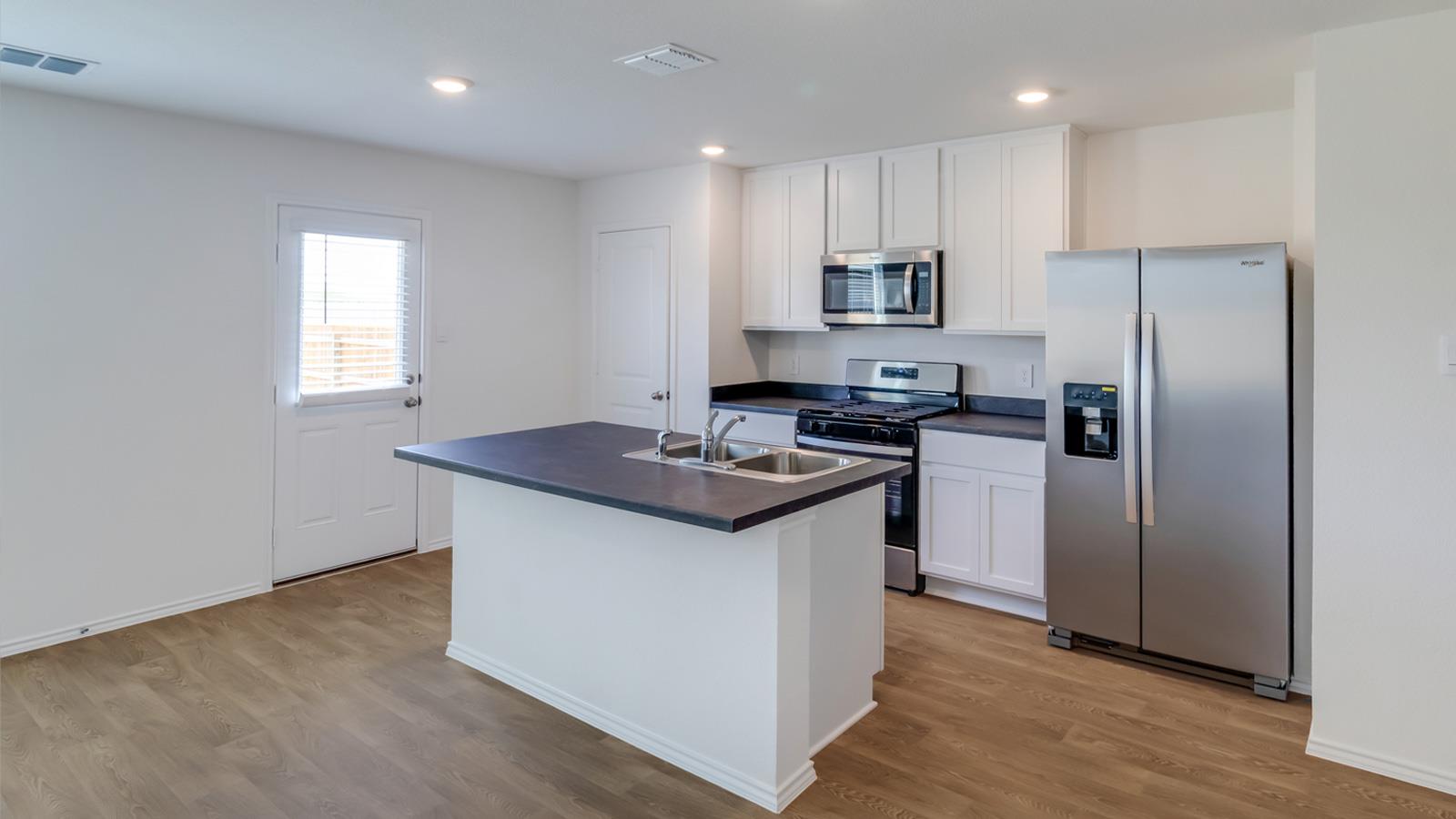 845 Arnold Loop Uhland TX 78640