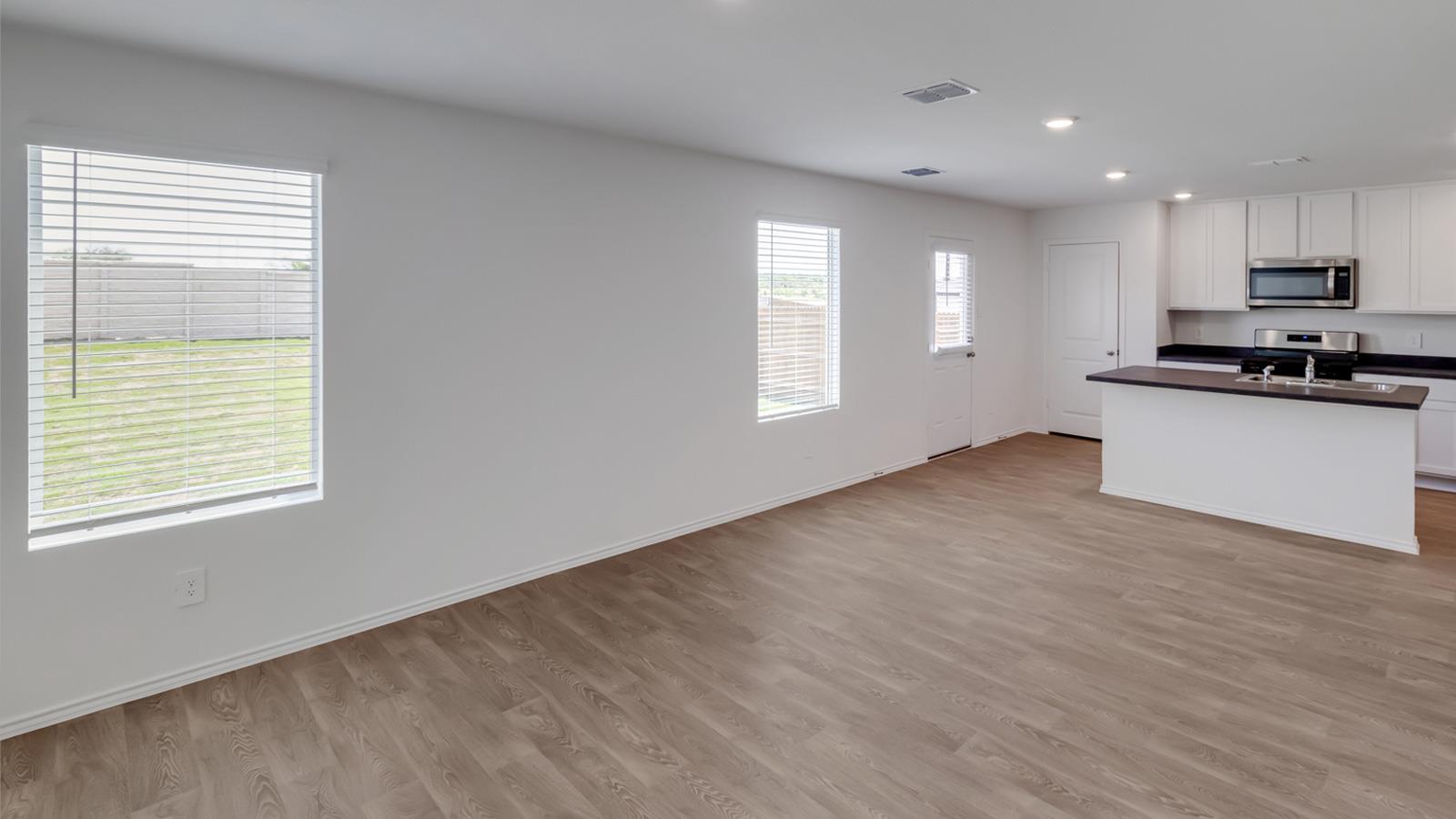 845 Arnold Loop Uhland TX 78640
