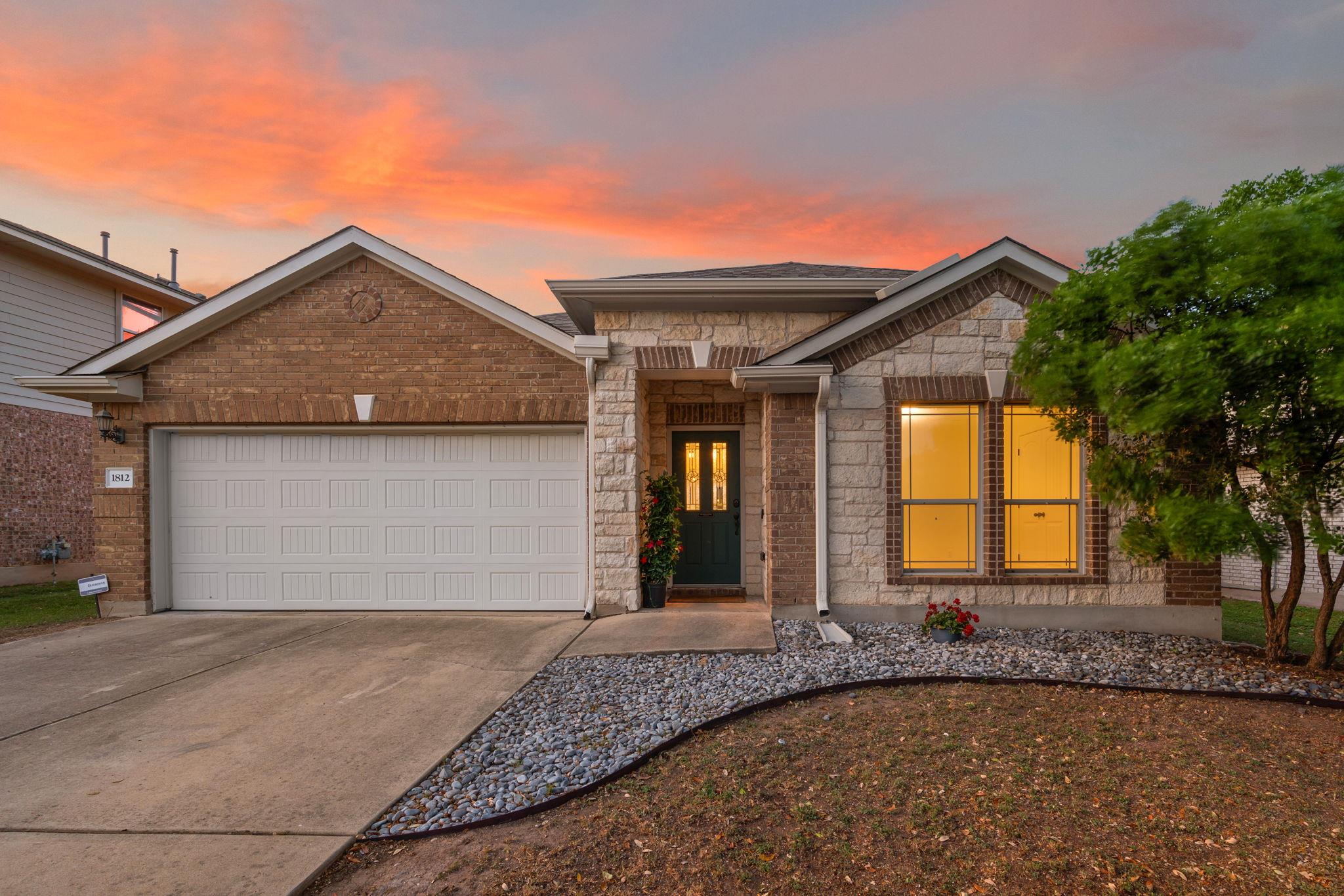 1812 Mcclannahan Drive Austin TX 78748