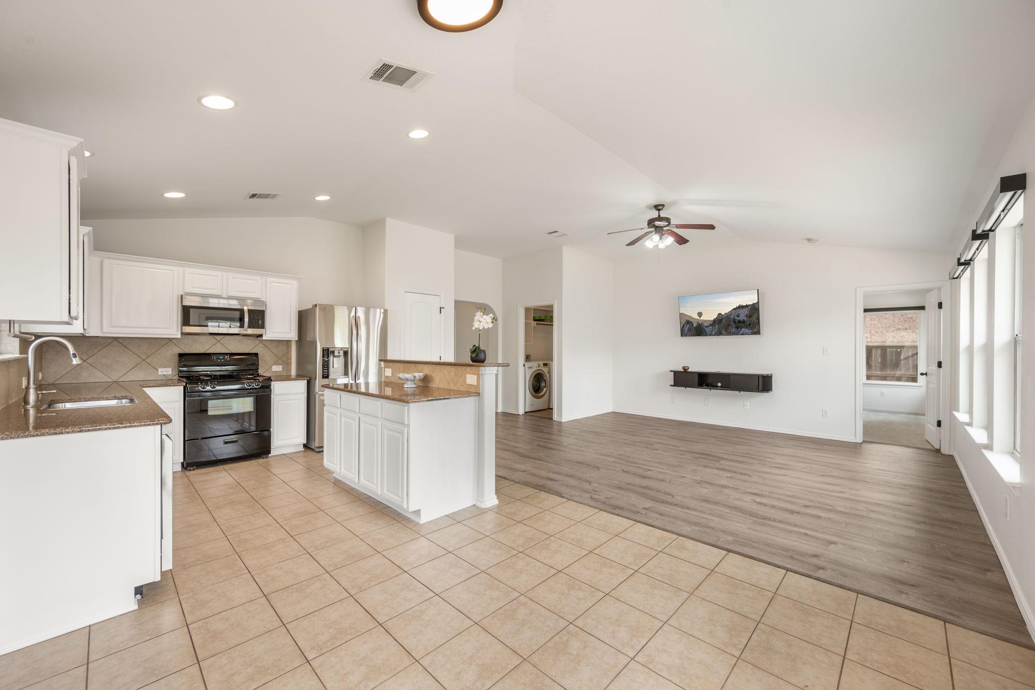 1812 Mcclannahan Drive Austin TX 78748