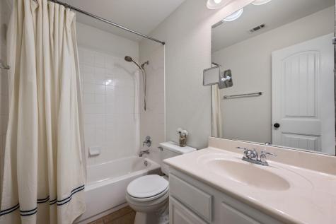 1812 Mcclannahan Drive Austin TX 78748