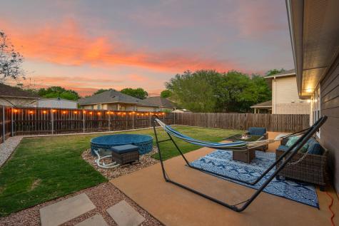 1812 Mcclannahan Drive Austin TX 78748