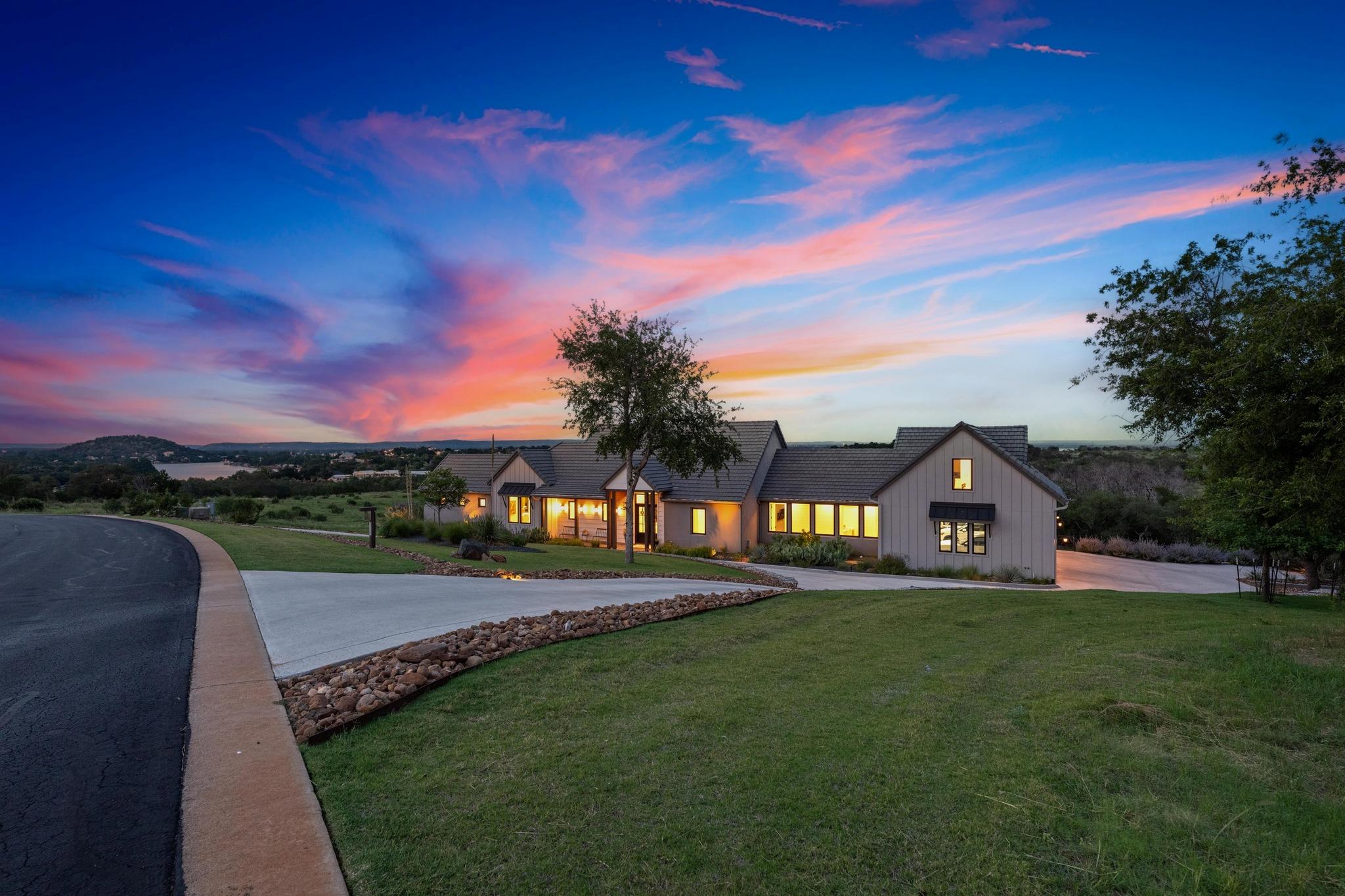 111 Rock N Robyn Trail Horseshoe Bay TX 78657