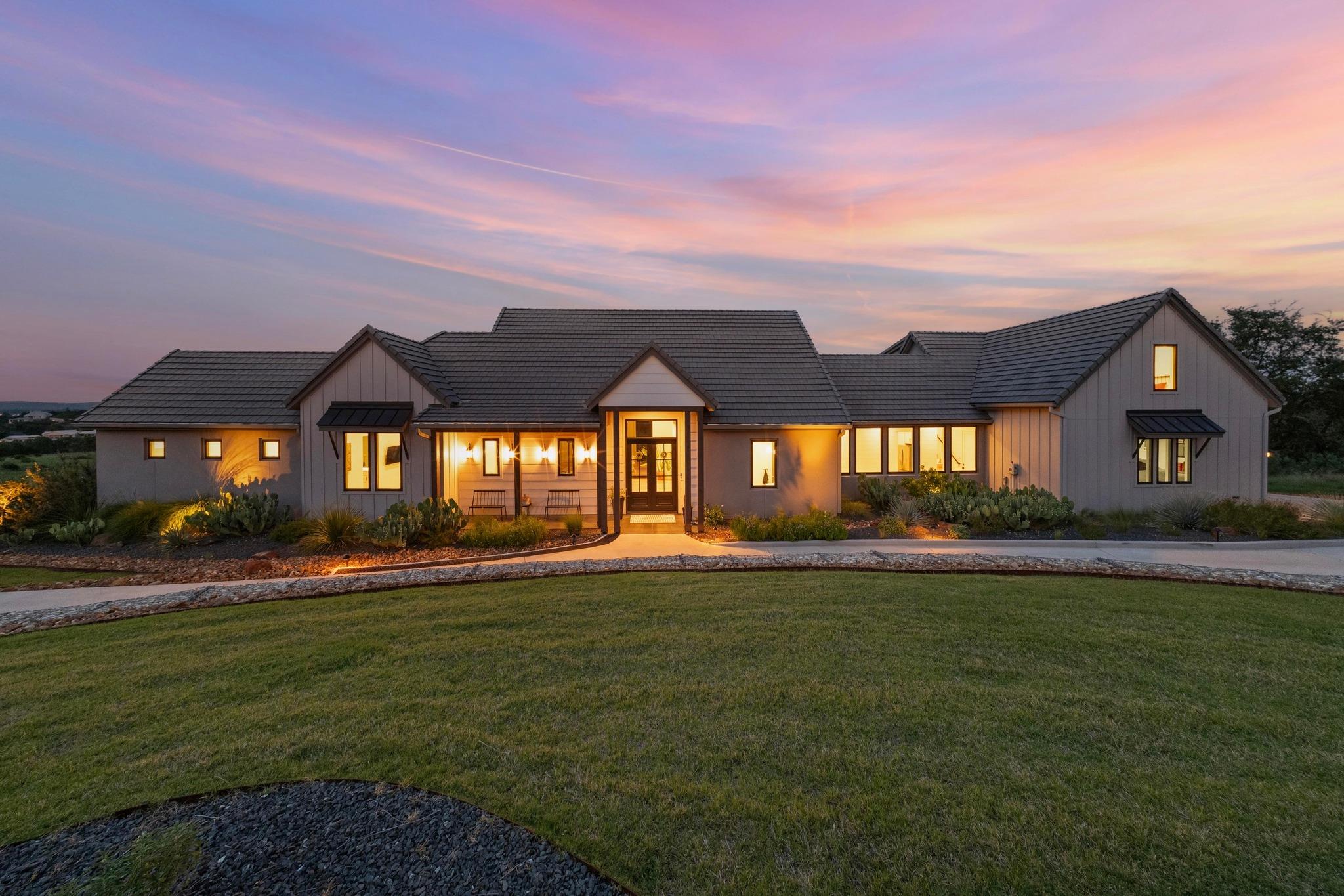 111 Rock N Robyn Trail Horseshoe Bay TX 78657