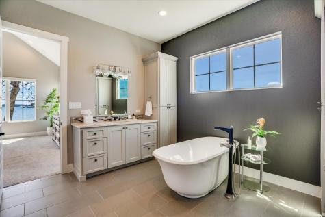 701 Woodland Hills Granite Shoals TX 78654